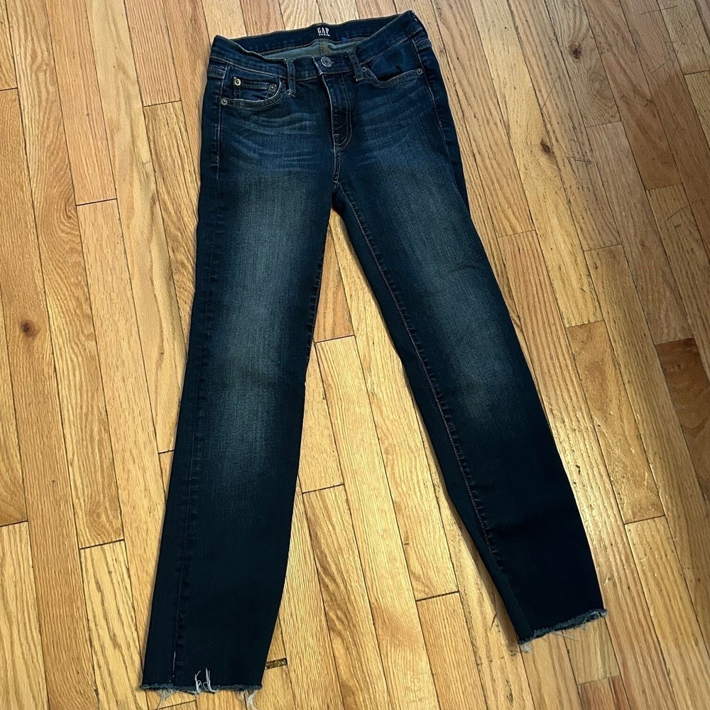 Gap Womens Skinny Dark Wash Denim Jeans Frayed‎ Hem Size 25 T35-5